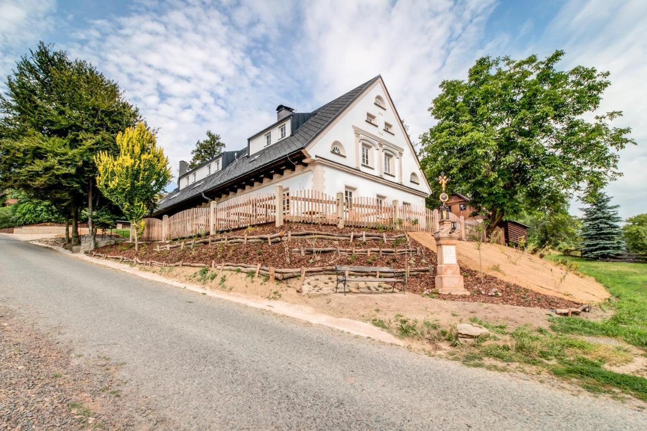 Dvur Hanis - Adults Only - Deti Od 12 Let Marsov nad Metuji Zewnętrze zdjęcie